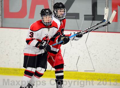 Thumbnail 2 in Warde/Ludlowe @ Branford photogallery.