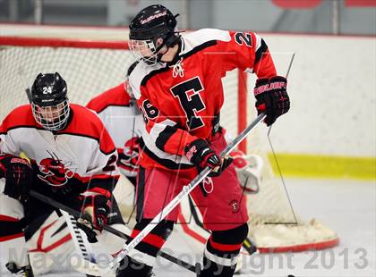 Thumbnail 3 in Warde/Ludlowe @ Branford photogallery.