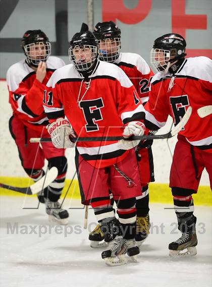 Thumbnail 1 in Warde/Ludlowe @ Branford photogallery.
