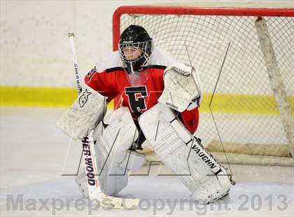 Thumbnail 1 in Warde/Ludlowe @ Branford photogallery.