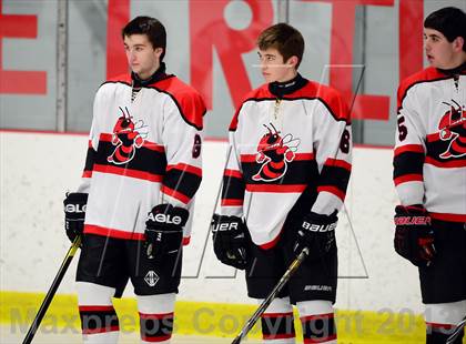 Thumbnail 2 in Warde/Ludlowe @ Branford photogallery.