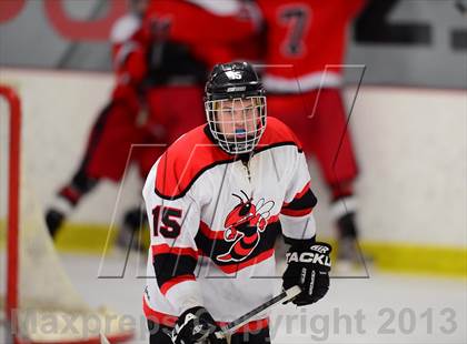 Thumbnail 2 in Warde/Ludlowe @ Branford photogallery.
