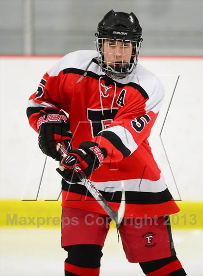 Thumbnail 3 in Warde/Ludlowe @ Branford photogallery.