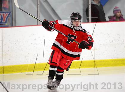 Thumbnail 2 in Warde/Ludlowe @ Branford photogallery.