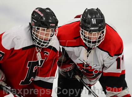 Thumbnail 3 in Warde/Ludlowe @ Branford photogallery.