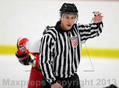 Thumbnail 2 in Warde/Ludlowe @ Branford photogallery.
