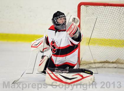 Thumbnail 3 in Warde/Ludlowe @ Branford photogallery.