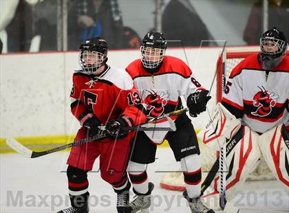 Thumbnail 1 in Warde/Ludlowe @ Branford photogallery.