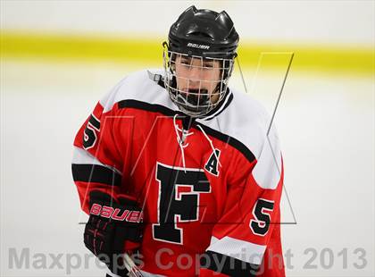 Thumbnail 1 in Warde/Ludlowe @ Branford photogallery.