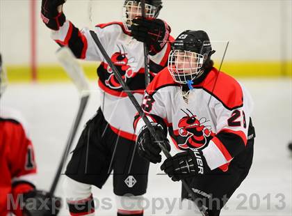 Thumbnail 2 in Warde/Ludlowe @ Branford photogallery.