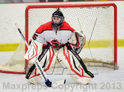 Thumbnail 3 in Warde/Ludlowe @ Branford photogallery.