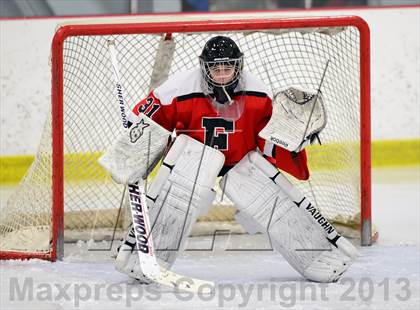 Thumbnail 3 in Warde/Ludlowe @ Branford photogallery.