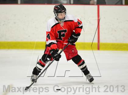 Thumbnail 2 in Warde/Ludlowe @ Branford photogallery.