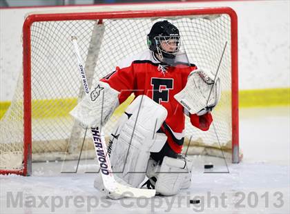 Thumbnail 2 in Warde/Ludlowe @ Branford photogallery.