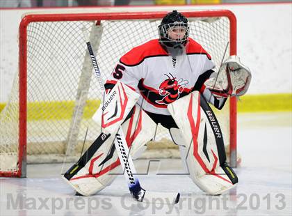 Thumbnail 3 in Warde/Ludlowe @ Branford photogallery.