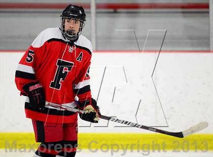 Thumbnail 2 in Warde/Ludlowe @ Branford photogallery.