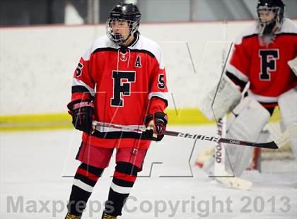 Thumbnail 3 in Warde/Ludlowe @ Branford photogallery.