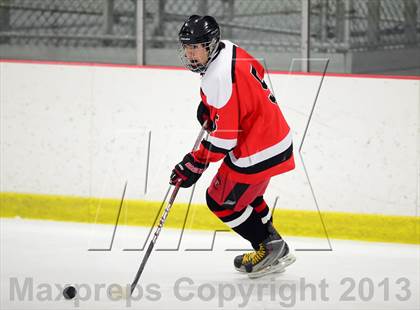 Thumbnail 3 in Warde/Ludlowe @ Branford photogallery.