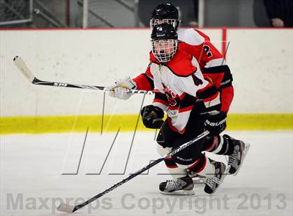 Thumbnail 1 in Warde/Ludlowe @ Branford photogallery.