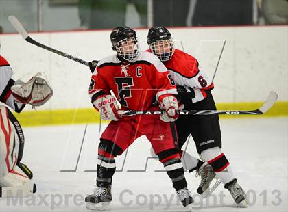 Thumbnail 1 in Warde/Ludlowe @ Branford photogallery.