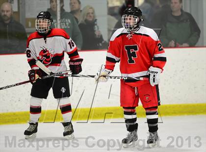 Thumbnail 1 in Warde/Ludlowe @ Branford photogallery.