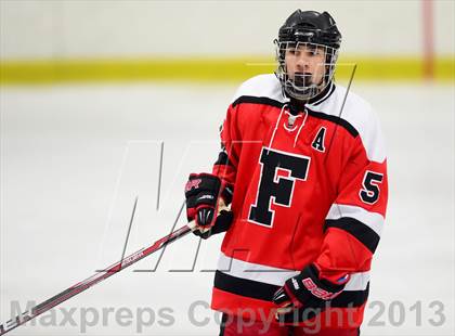 Thumbnail 3 in Warde/Ludlowe @ Branford photogallery.
