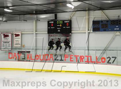 Thumbnail 1 in Warde/Ludlowe @ Branford photogallery.