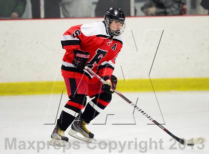 Thumbnail 1 in Warde/Ludlowe @ Branford photogallery.