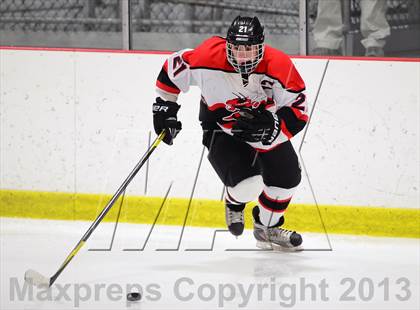 Thumbnail 1 in Warde/Ludlowe @ Branford photogallery.