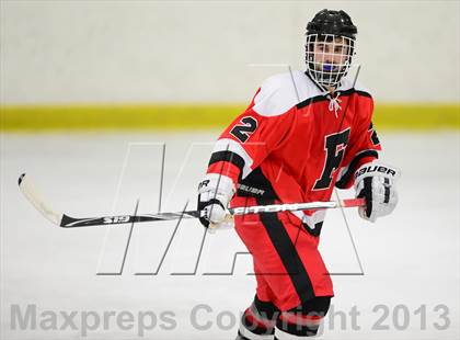 Thumbnail 2 in Warde/Ludlowe @ Branford photogallery.