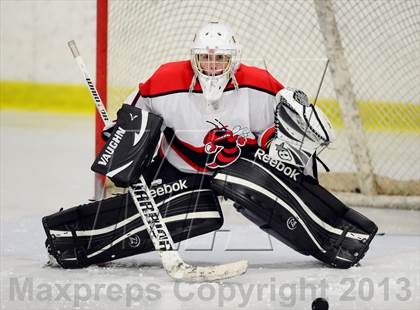 Thumbnail 3 in Warde/Ludlowe @ Branford photogallery.