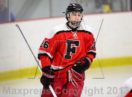 Thumbnail 2 in Warde/Ludlowe @ Branford photogallery.