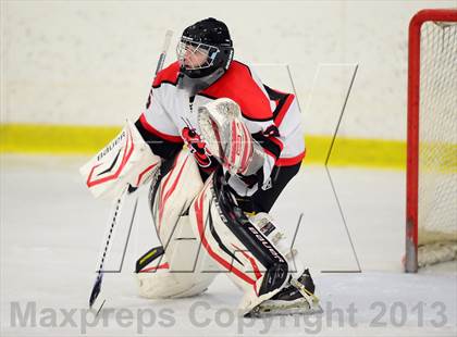 Thumbnail 1 in Warde/Ludlowe @ Branford photogallery.