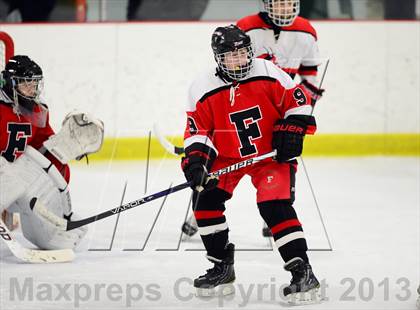 Thumbnail 2 in Warde/Ludlowe @ Branford photogallery.