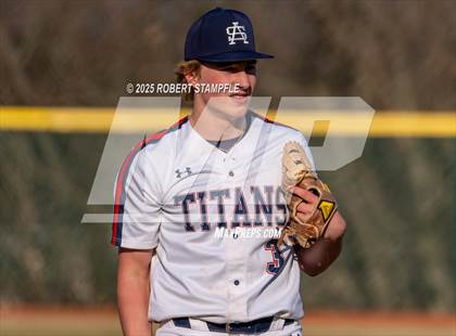 Thumbnail 1 in Central Catholic @ Shaler Area (Scrimmage) photogallery.