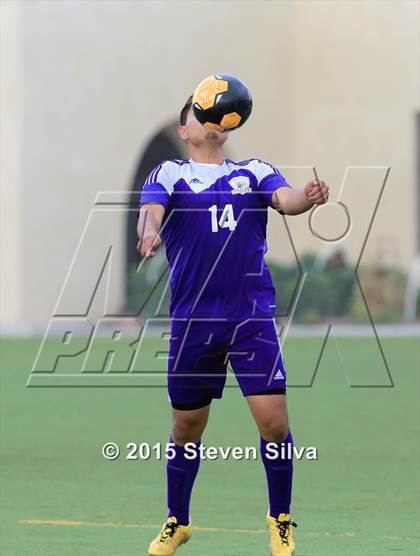 Thumbnail 2 in Southwest (Imperial Valley) vs. Bishop's (CIF SDS D2 Quarterfinal) photogallery.