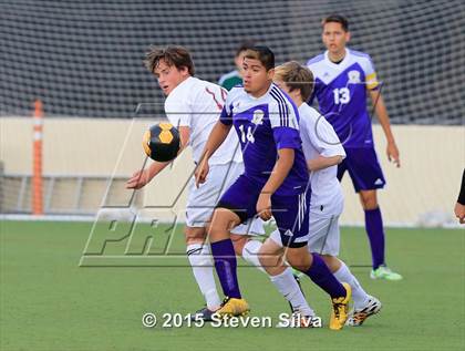 Thumbnail 3 in Southwest (Imperial Valley) vs. Bishop's (CIF SDS D2 Quarterfinal) photogallery.