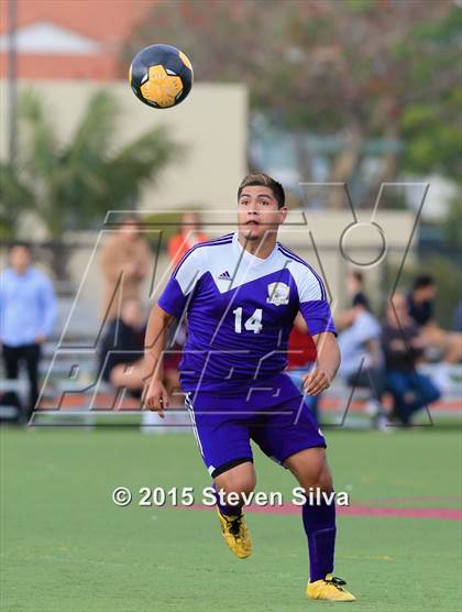 Thumbnail 2 in Southwest (Imperial Valley) vs. Bishop's (CIF SDS D2 Quarterfinal) photogallery.