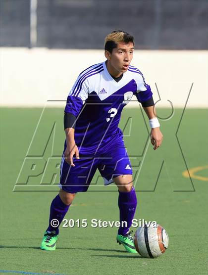 Thumbnail 1 in Southwest (Imperial Valley) vs. Bishop's (CIF SDS D2 Quarterfinal) photogallery.