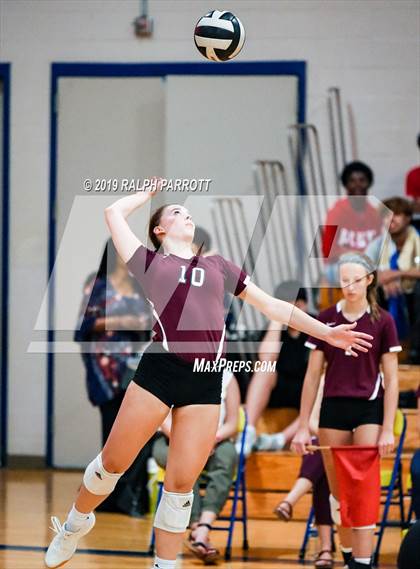 Thumbnail 3 in Cinco Ranch vs. Fort Bend Elkins photogallery.