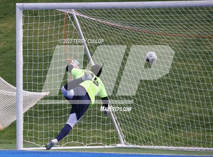 Thumbnail 3 in Carbon vs. Juan Diego Catholic (UHSAA 3A 2nd Round) photogallery.