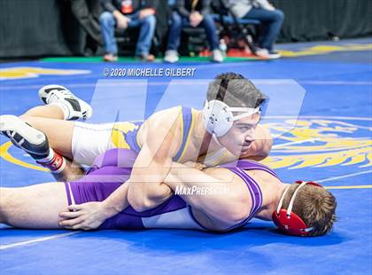 Thumbnail 2 in NYSPHSAA D2 Semifinals (152lbs to 285lbs) photogallery.