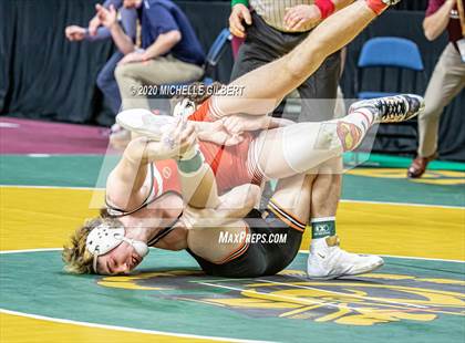 Thumbnail 2 in NYSPHSAA D2 Semifinals (152lbs to 285lbs) photogallery.