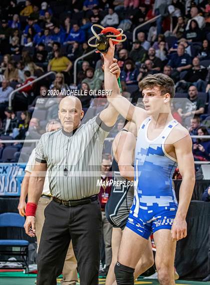 Thumbnail 2 in NYSPHSAA D2 Semifinals (152lbs to 285lbs) photogallery.