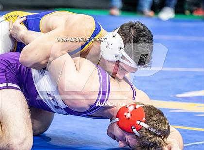 Thumbnail 1 in NYSPHSAA D2 Semifinals (152lbs to 285lbs) photogallery.