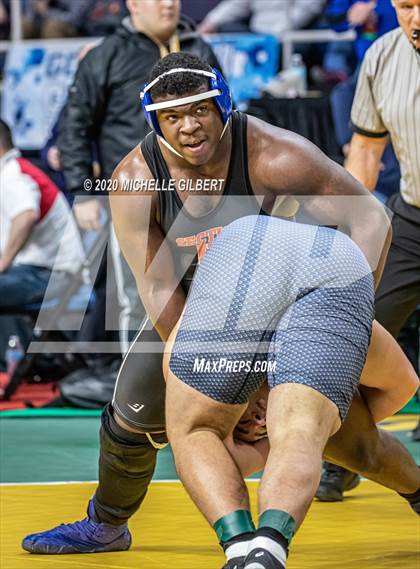 Thumbnail 1 in NYSPHSAA D2 Semifinals (152lbs to 285lbs) photogallery.