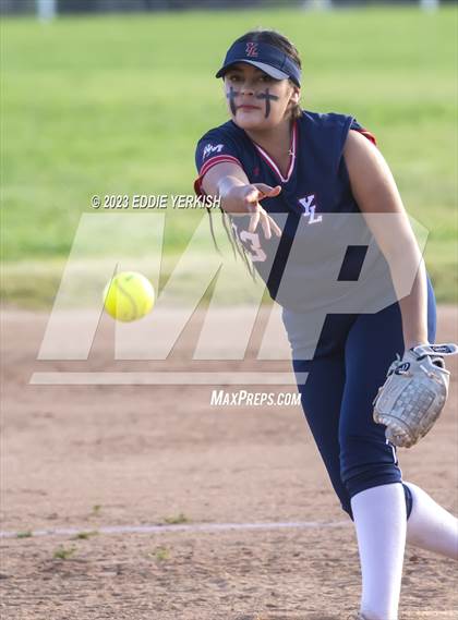 Thumbnail 1 in Yorba Linda @ Brea Olinda photogallery.