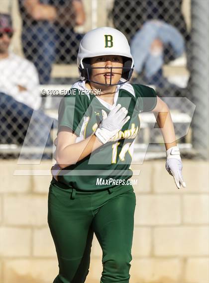 Thumbnail 3 in Yorba Linda @ Brea Olinda photogallery.