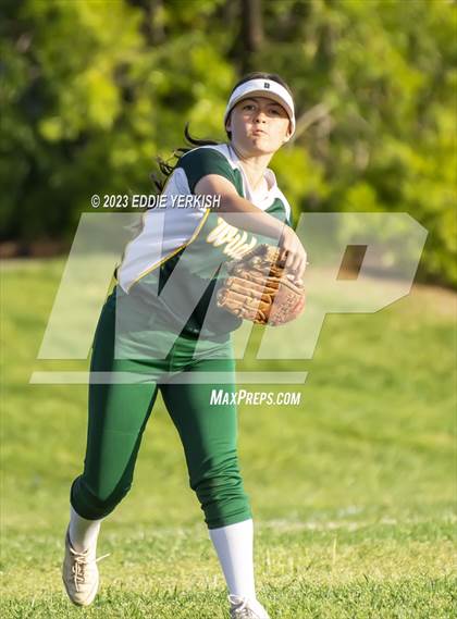 Thumbnail 1 in Yorba Linda @ Brea Olinda photogallery.