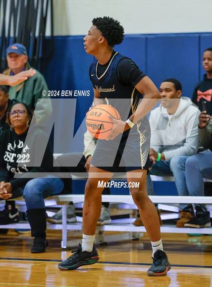 Thumbnail 3 in Greater Atlanta Christian vs. Blythewood (Lemon Street Classic) photogallery.